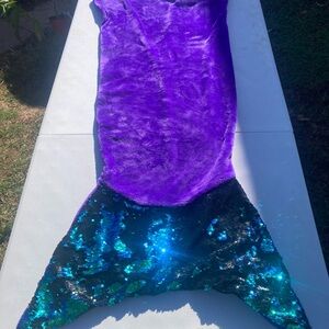 Purple Mermaid Tail Blanket•Open split in the back fits average adult just fine.